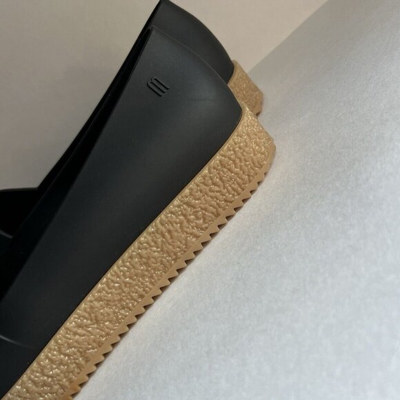 Melissa Womens Puzzle Flats 8 Platform Slip On Open Toe Black Rubber Scent - Picture 6 of 15